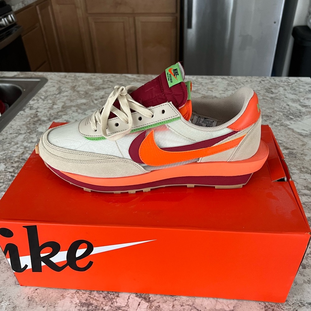 Nike Sacai Kiss Of Death